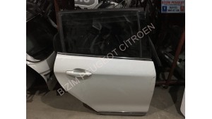 Peugeot 2008 Çıkma Sağ Arka Kapı