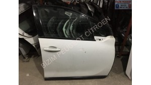 Peugeot 2008 Çıkma Sağ Ön Kapı