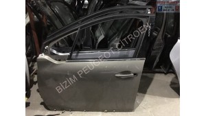 Peugeot 2008 Çıkma Sol Ön Kapı